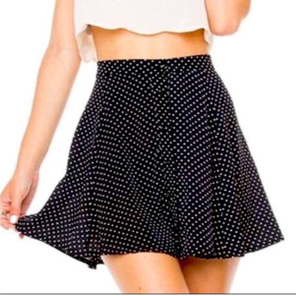 Brandy Melville polka dot skirt - Picture 1 of 2
